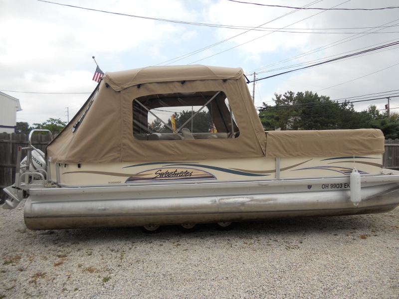 bennington pontoon boat enclosures pontoon enclosures dougs upholstery bennington pontoon boat enclosures pontoon enclosures dougs upholstery